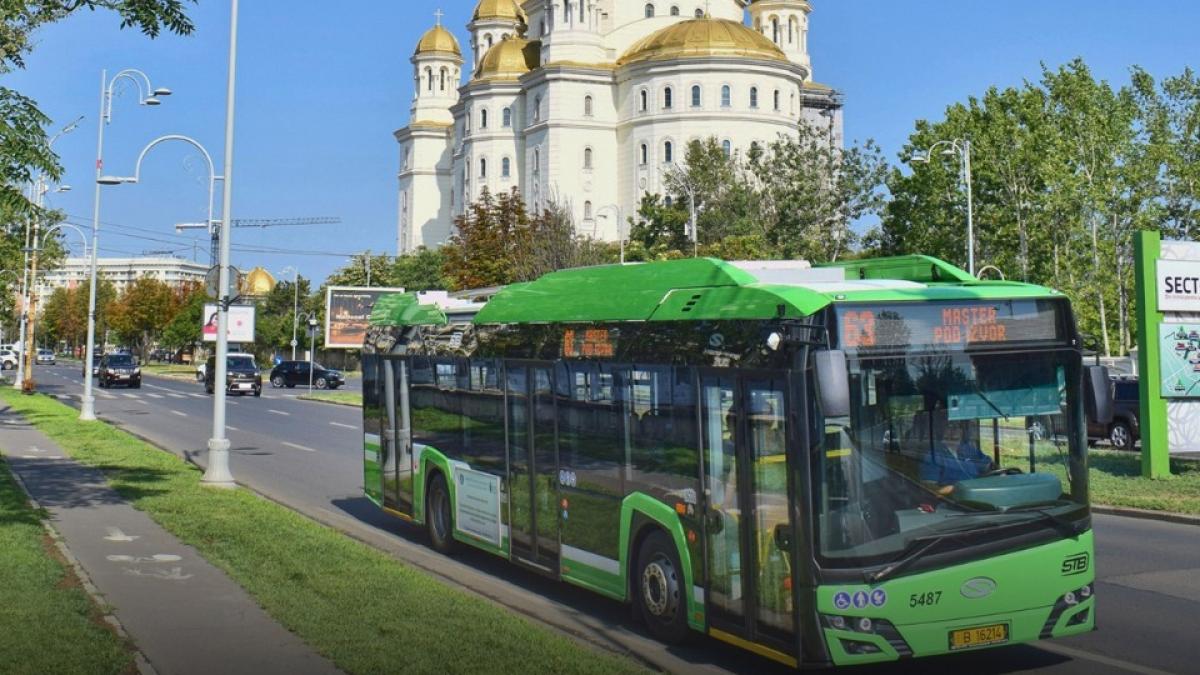 Patru rute de transport public isi vor modifica traseul in weekend cu prilejul Foriilor