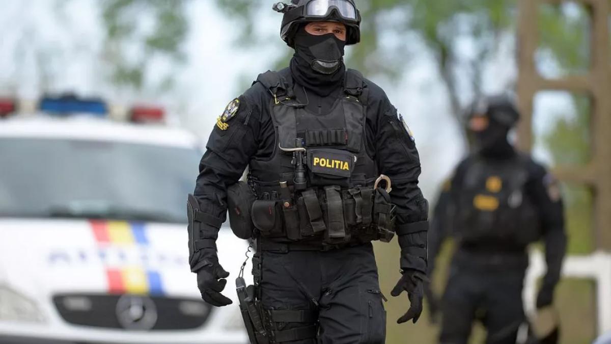 Peste 15000 de oameni sunt asteptati la pelerinajul de Florii Politia si jandarmeria vor fi