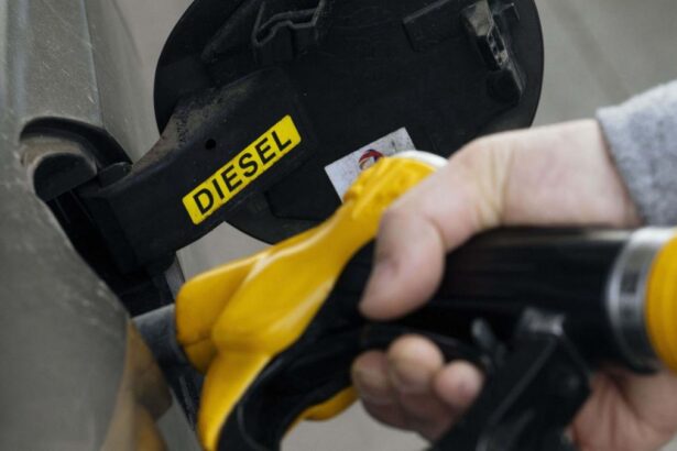 Racionalizarea combustibililor Nicusor Dan sustine ca in Romania nu am ajuns inca la acel nivel Se