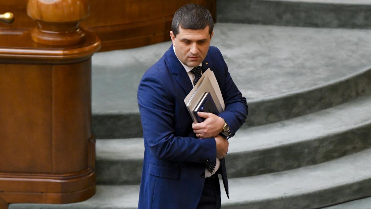 Radu Miruta este acuzat ca s a opus proiectului Cea mai moderna arama de asalt produsa la Cugir
