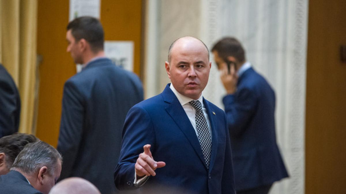 Romania nu trebuie sa devina noul copil problema al UE Muraru O criza politica ar duce la o