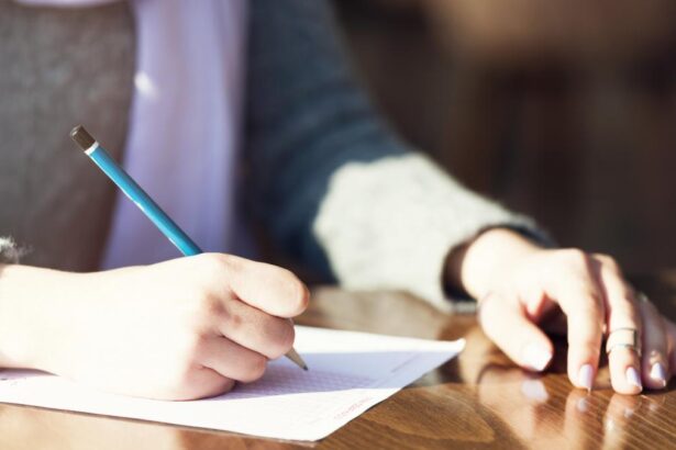 Sesiunea speciala a simularii Evaluarii Nationale continua marti cu examenul de Matematica