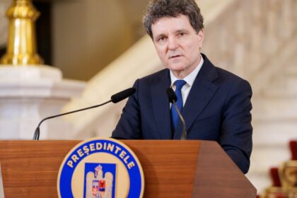 Surse Nicusor Dan era informat inca de sambata ca PSD si AUR planuiasc o motiune de cenzura dar nu stia ca aceasta va