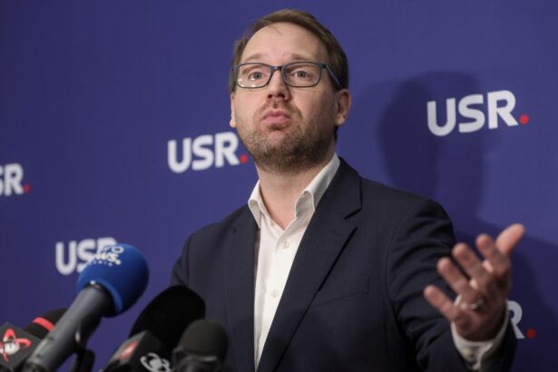 USR il critica pe Nicusor Dan pentru acceptarea numirilor la conducerea parchetelor Ne aflam in