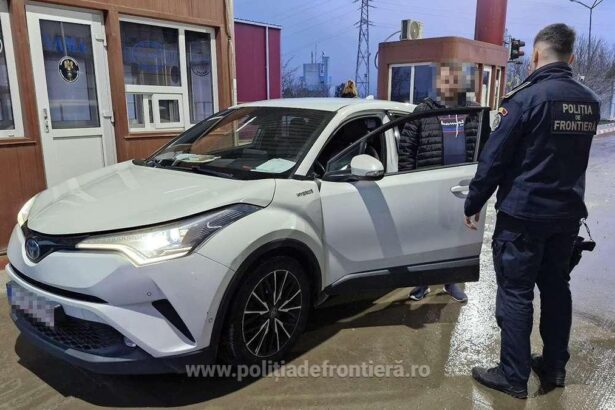 Un sofer bulgar a incercat sa intre in Romania cu o masina clonata Politistii au confiscat o la
