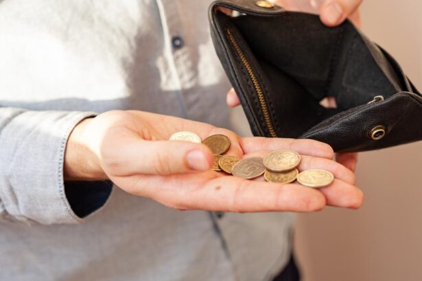 Veniturile romanilor au crescut spre sfarsitul anului 2025 insa cheltuielile au depasit 85