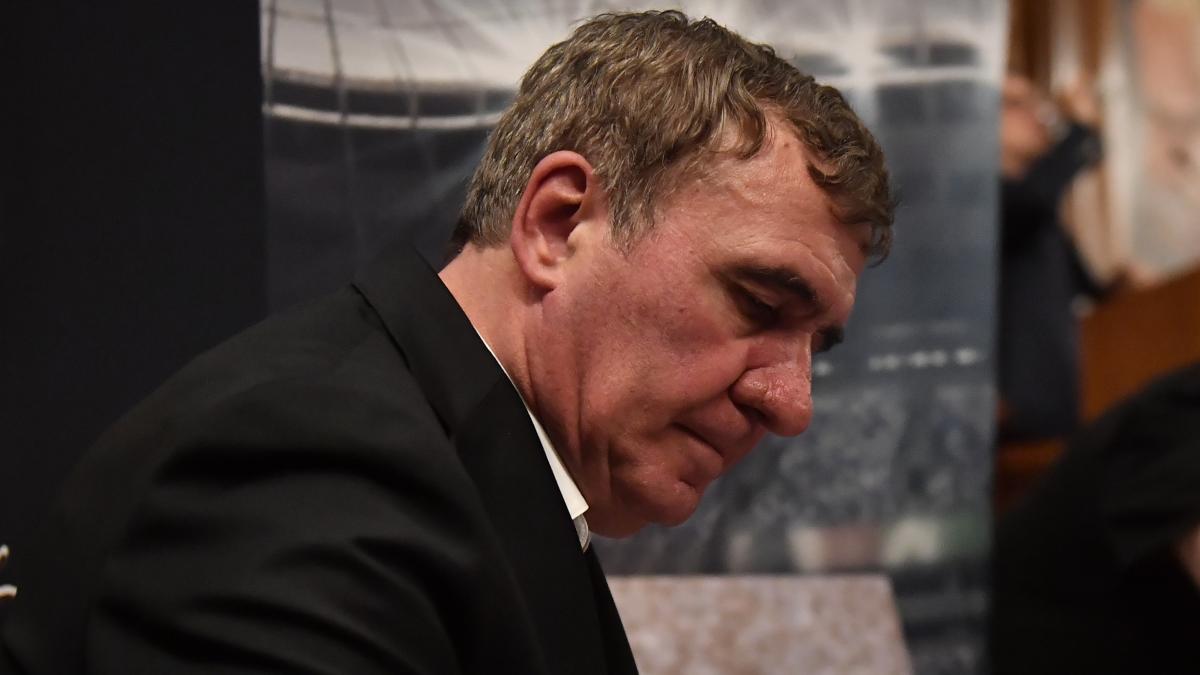 gheorghe hagi in lacrimi dupa pierderea lui mircea lucescu nu am cuvinte a fost ca un tata pentru mine