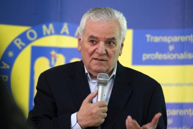 liviu maior fost ministru al educatiei a murit la 85 de ani
