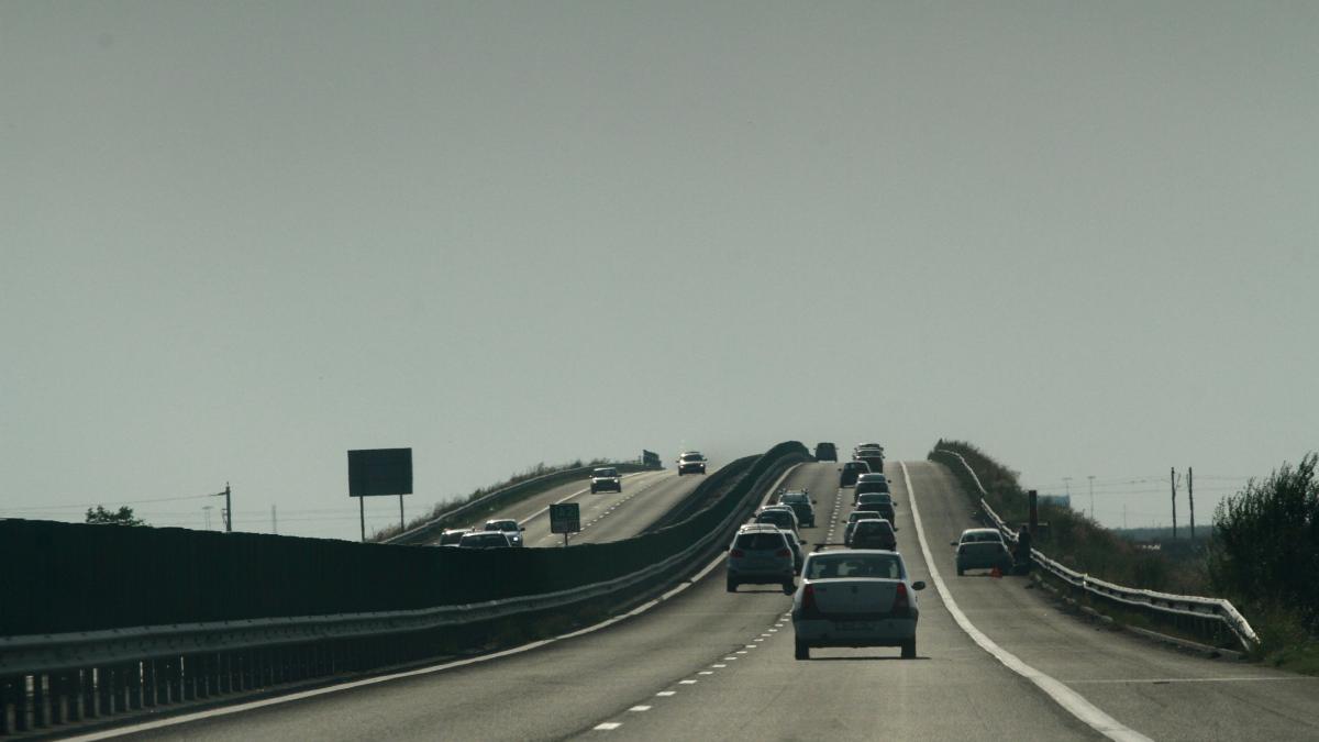 restrictii de circulatie pentru camioane de paste pe autostrada soarelui si in valea oltului ce alte