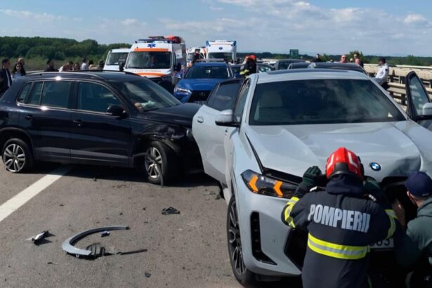 Accident in lant cu sapte masini pe Autostrada A3 Direcia catre Bucuresti este complet blocata Traficul a fost redirectionat