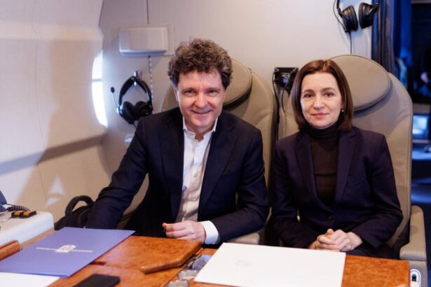 Nicuor Dan i Maia Sandu au plecat impreuna spre Armenia unde vor participa la summit ul