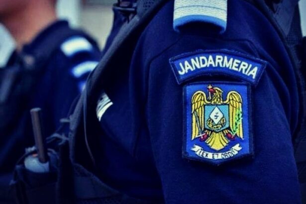 Un barbat prins in Mamaia cu un plic ce continea o substanta suspecta a incercat sa mituiasca