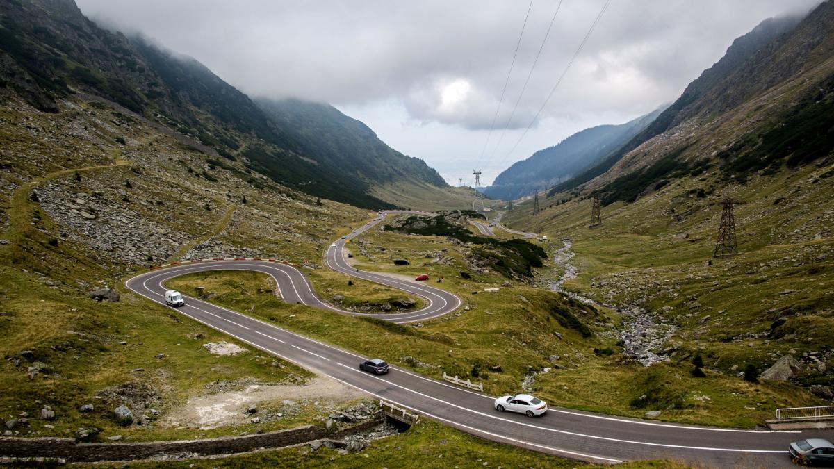 Circulatie restrictionata sambata pe Transfagarasan din cauza unui competitii de ciclism