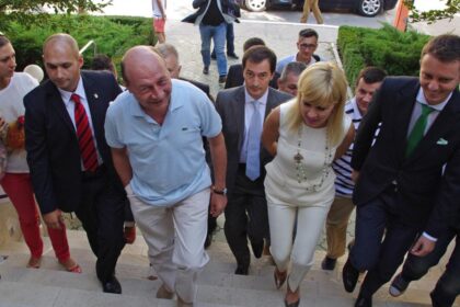 Gheorghe Stefan Pinalty explica cum a fost inclus Siegfried Muresan pe lista PMP pentru alegerile europarlamentare