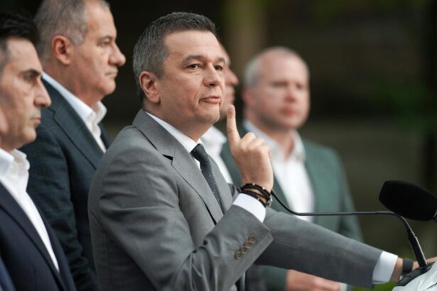 PSD acuza PNL USR UDMR ca sabotaza formarea guvernului dupa ce l au propus pe Siegfried