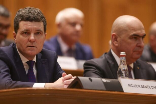 Politico Presedintele Romniei Nicusor Dan confrunta cel mai mare test al sau in timp ce